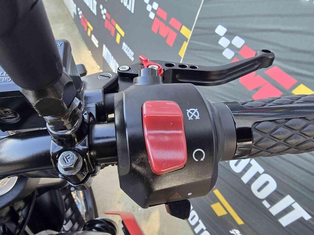 Royal Enfield Himalayan 411 (2021 - 24) (8)