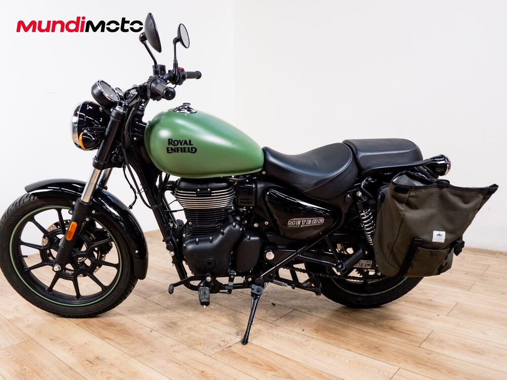 Royal Enfield Meteor 350 (2021 - 26) (6)