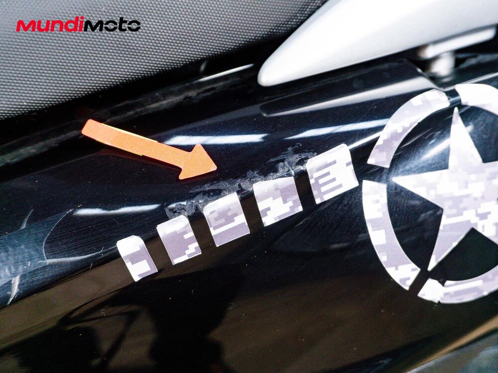 Kawasaki J 300 ABS (2014 - 16) (13)