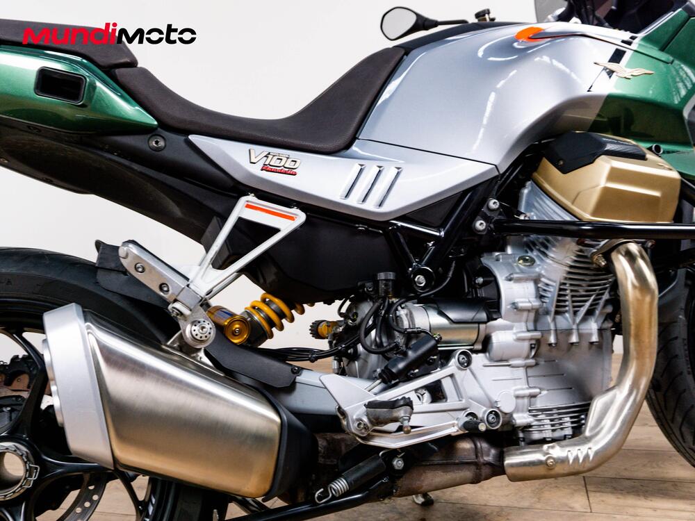 Moto Guzzi V100 Mandello S (2025 - 26) (4)