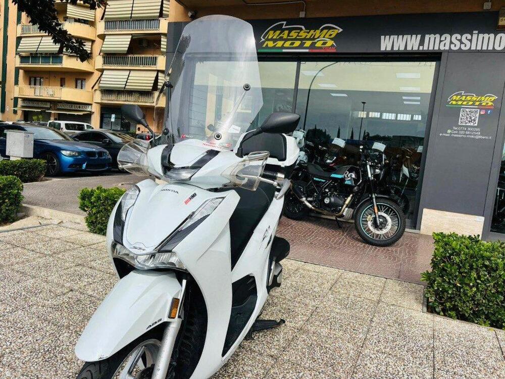 Honda SH 350 (2021 - 24) (16)