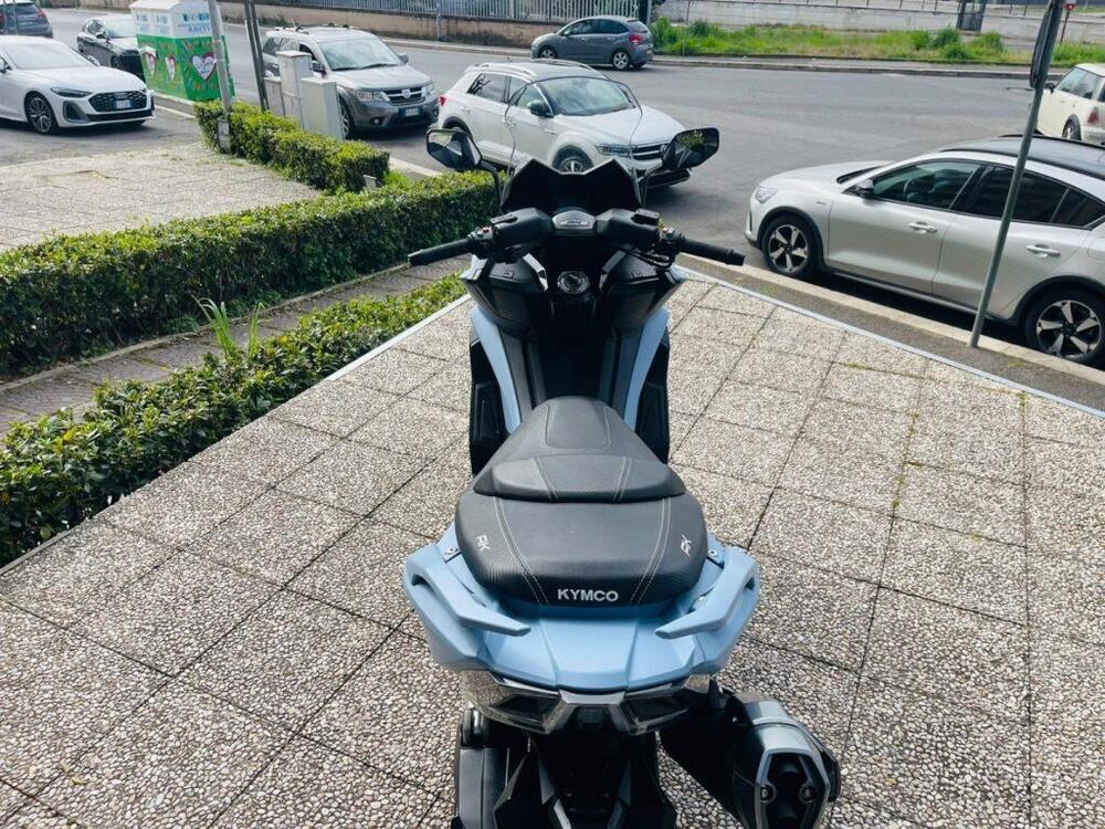 Kymco AK 550 Premium (2023 - 25) (4)