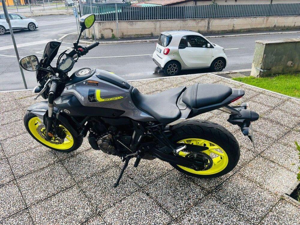 Yamaha MT-07 (2017 - 18) (8)