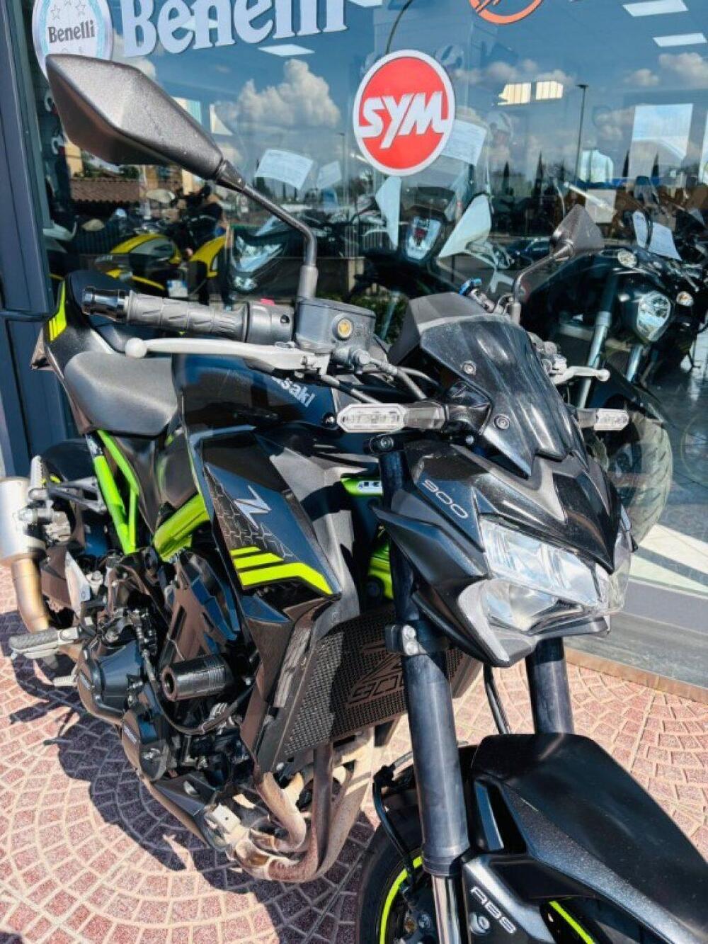 Kawasaki Z 900 (2021 - 24) (6)