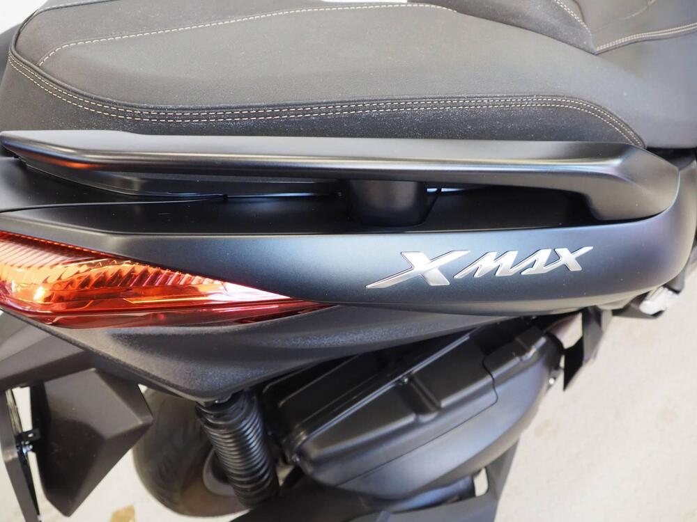 Yamaha X-Max 400 Iron Max (2019 - 20) (3)