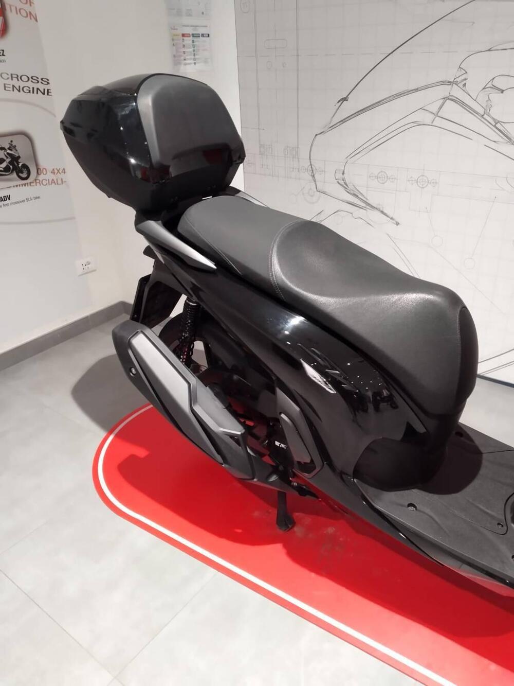 Honda SH 350i GT (2025 - 26) (7)