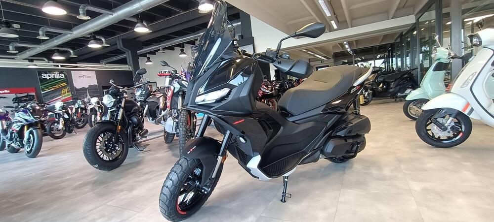 Aprilia SR GT 400 (2026) (2)