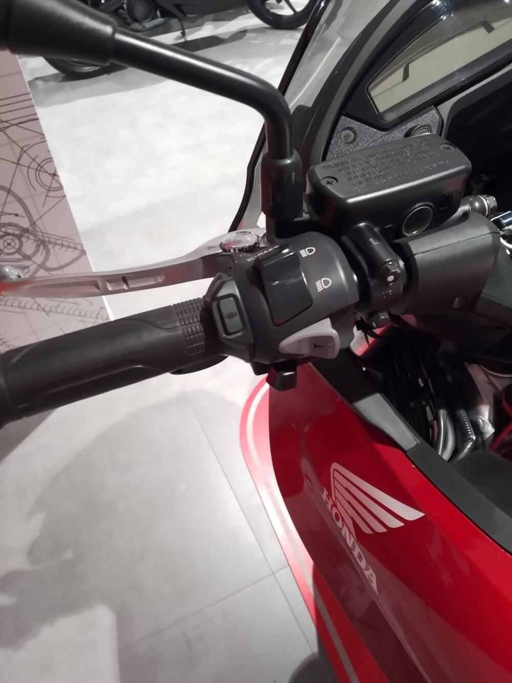 Honda Crossrunner ABS (2010 - 14) (4)