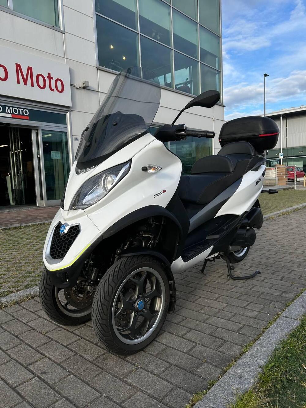 Piaggio Mp3 300 Sport LT ABS (2017 - 18) (3)