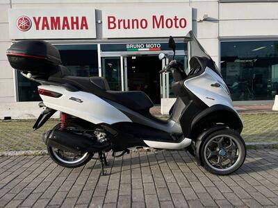 Piaggio Mp3 300 Sport LT ABS (2017 - 18) usata