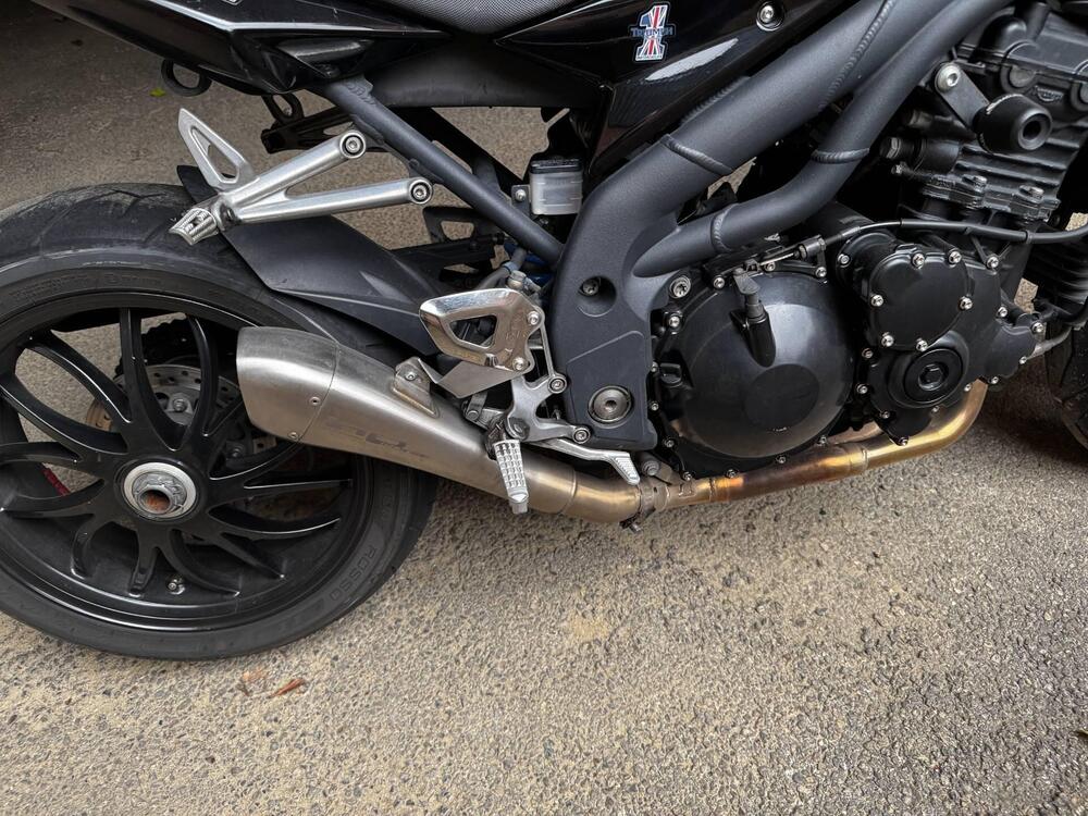Triumph Speed Triple 1050 (2005 - 11) (7)