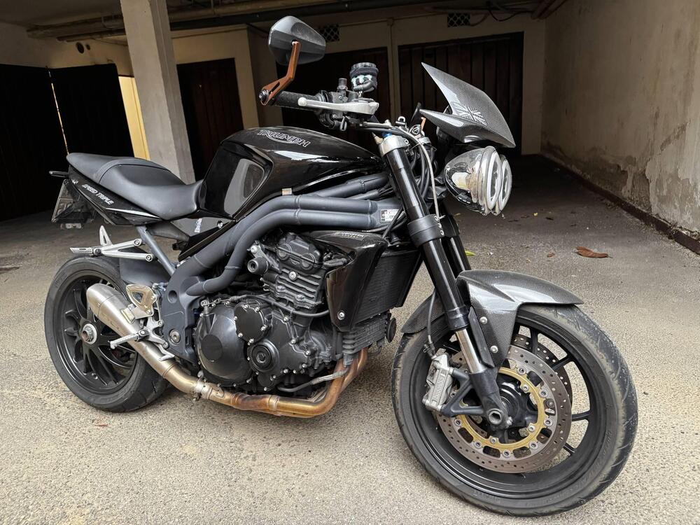 Triumph Speed Triple 1050 (2005 - 11) (8)