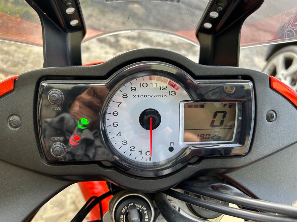 Kawasaki Versys 650 (2006 - 09) (3)