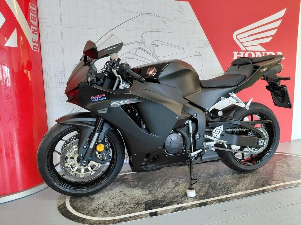 Honda CBR 600 RR (2024 - 26) (7)