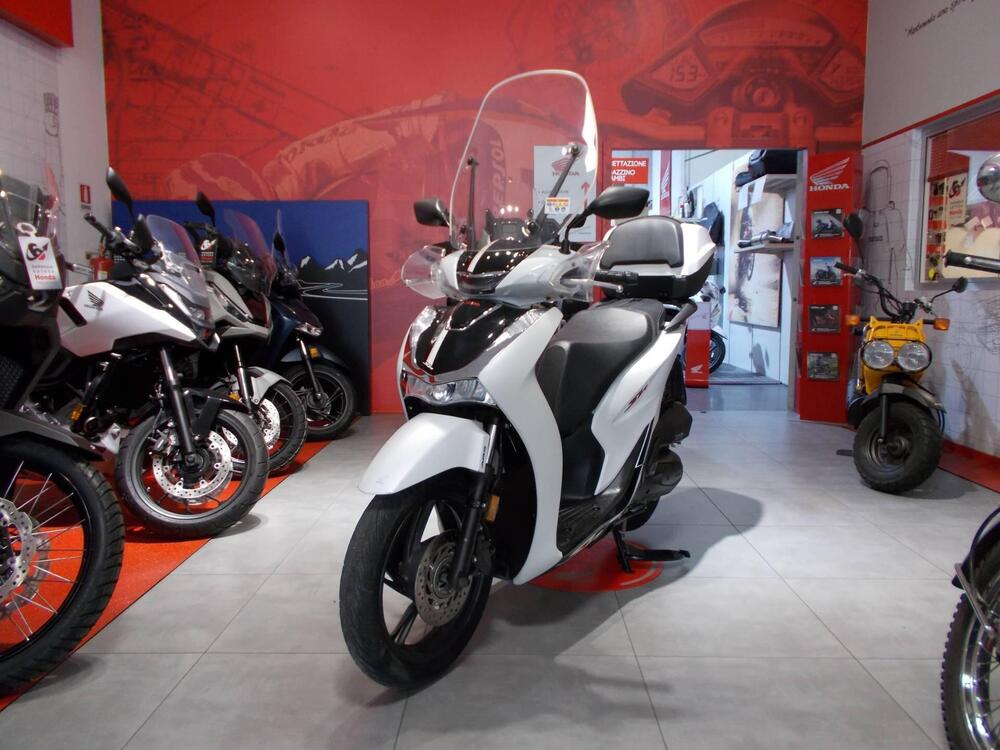 Honda SH 125i Sport (2022 - 23) (3)