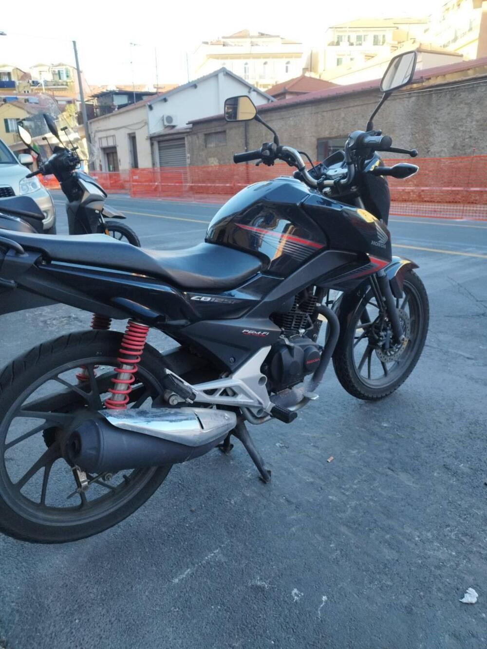 Honda CB 125 F (2017 - 20) (4)