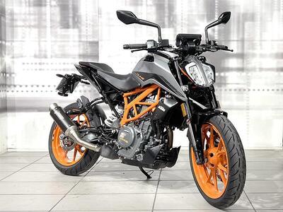 KTM 390 Duke (2021 - 23) usata