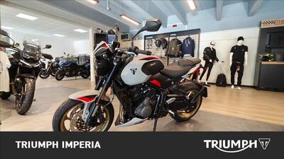 Triumph Trident 800 (2026) nuova