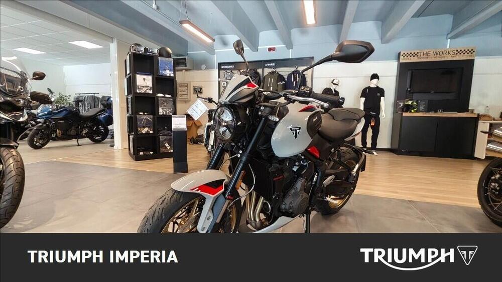 Triumph Trident 800 (2026) (2)