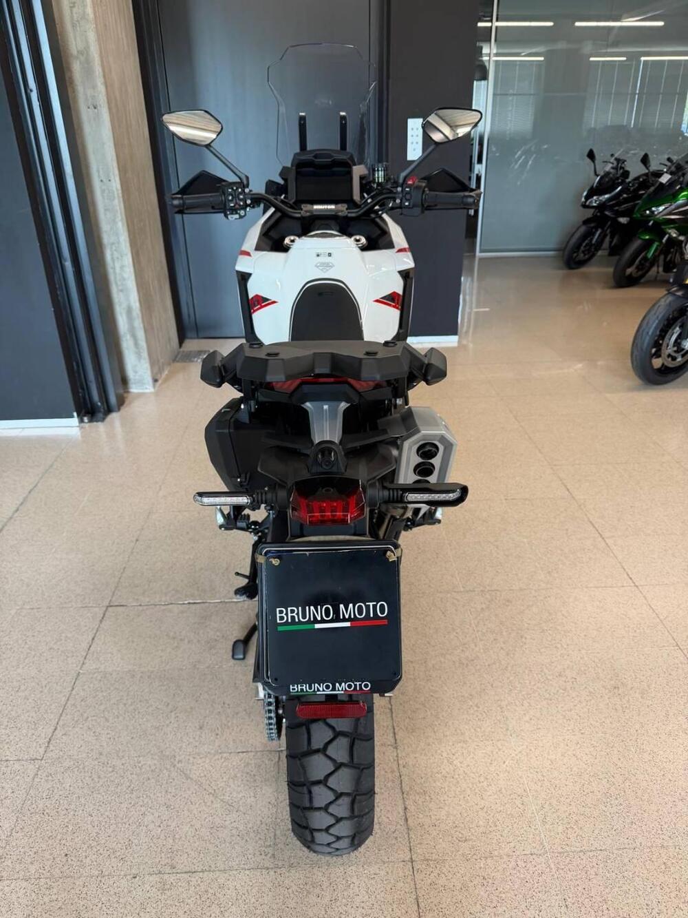 Zontes ZT703-F (2025 - 26) (4)