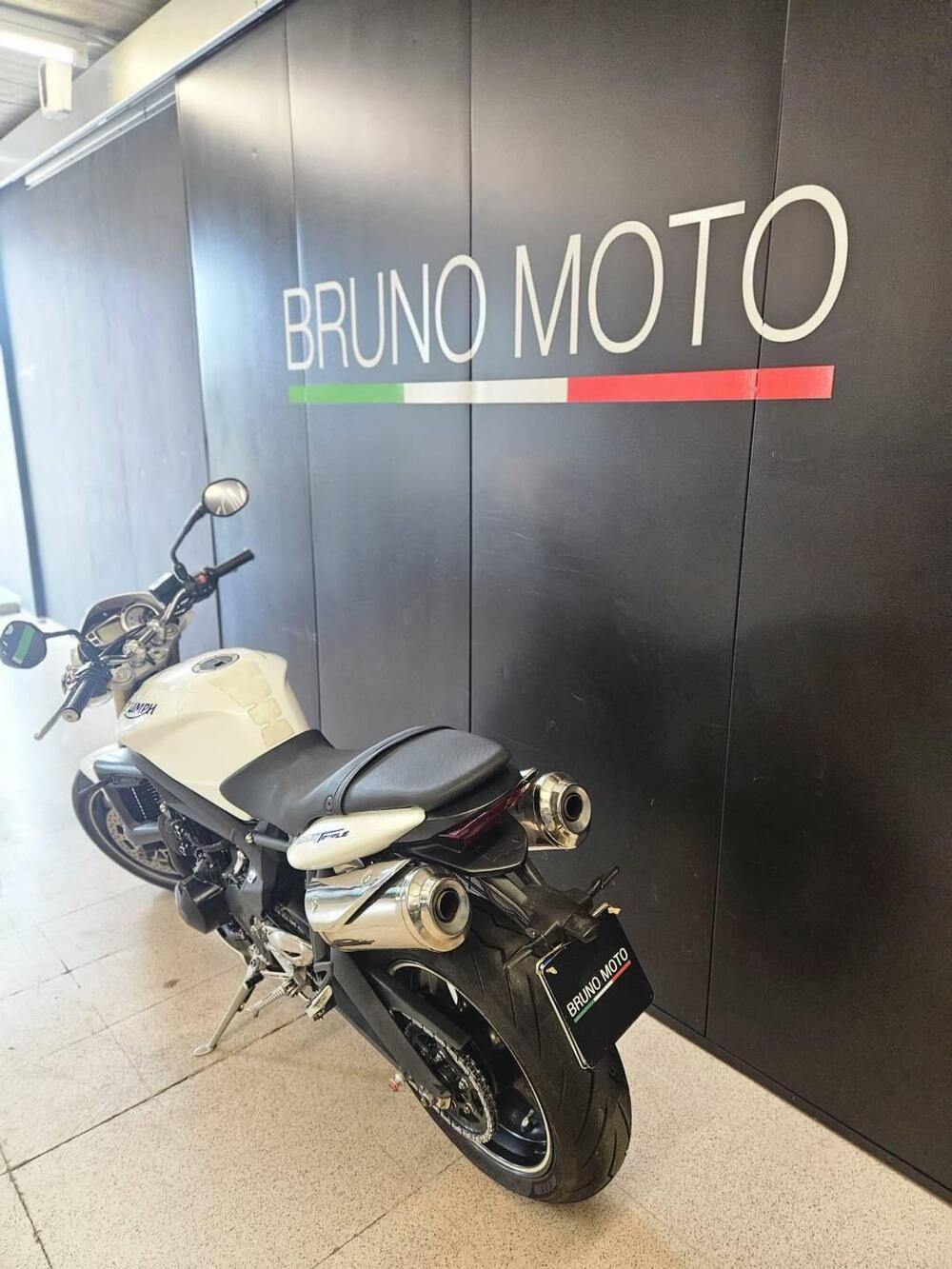 Triumph Street Triple (2007 - 12) (2)