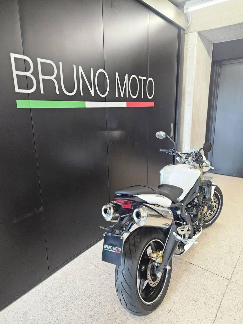 Triumph Street Triple (2007 - 12) (4)