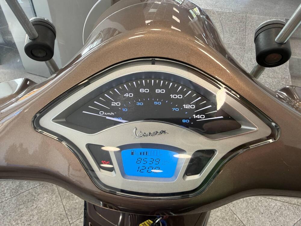 Vespa Primavera 125 3V ie ABS (2014 - 16) (4)