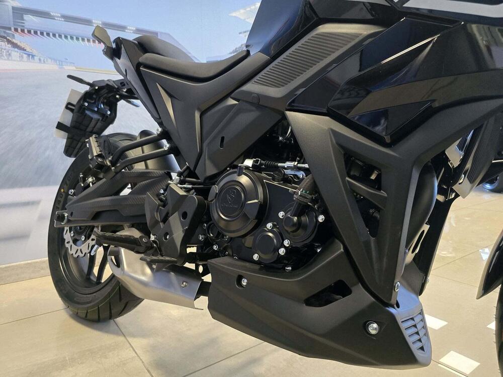 Cyclone Battlo 5S (2025 - 26) (15)