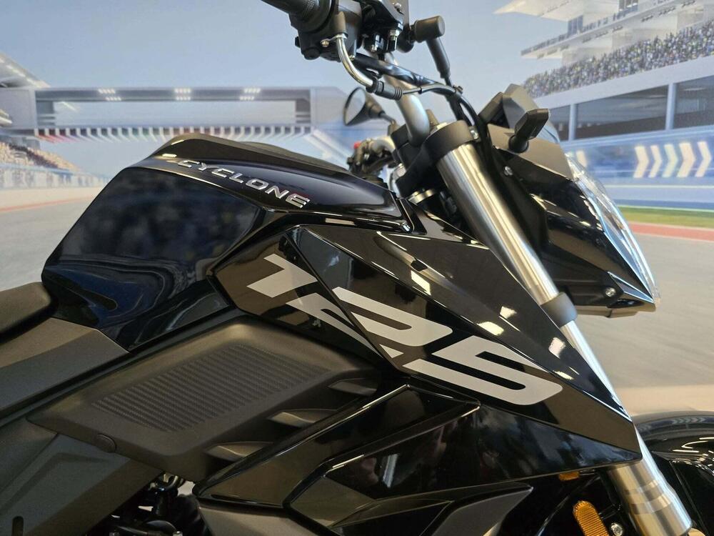 Cyclone Battlo 5S (2025 - 26) (18)