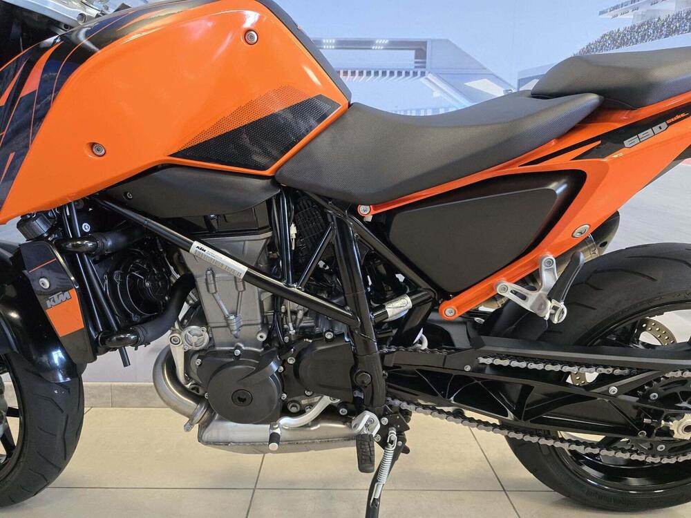 KTM 690 Duke (2016 - 19) (9)