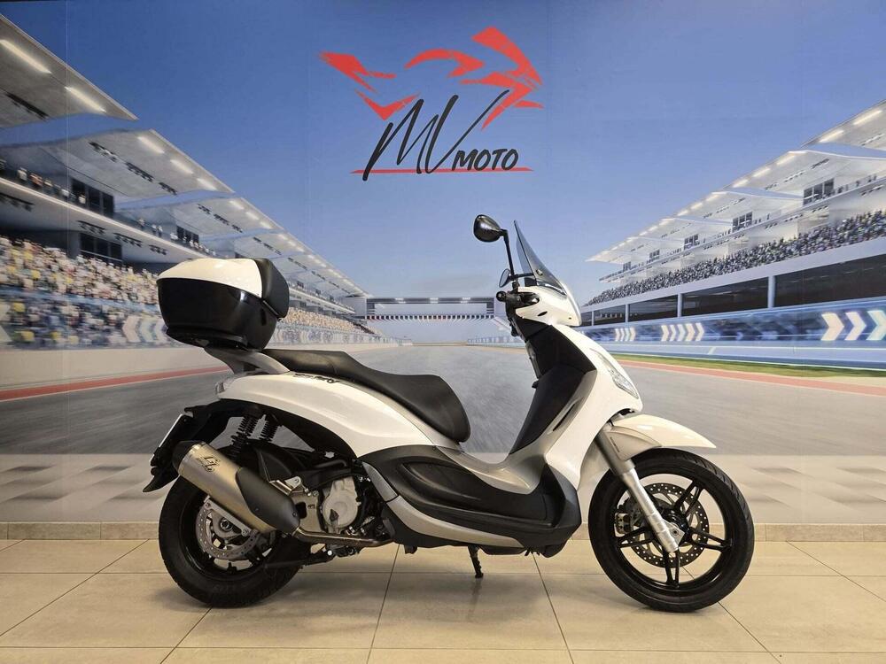 Piaggio Beverly 350 SportTouring ie ABS (2011 - 17)