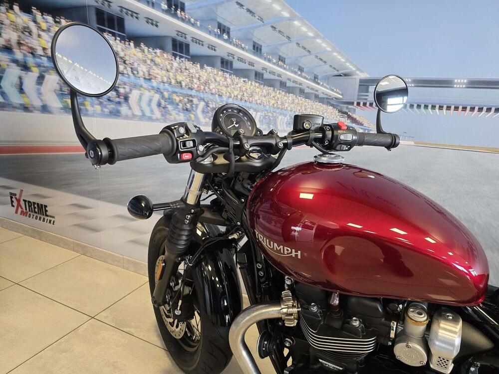 Triumph Bonneville Bobber 1200 (2021 - 25) (7)