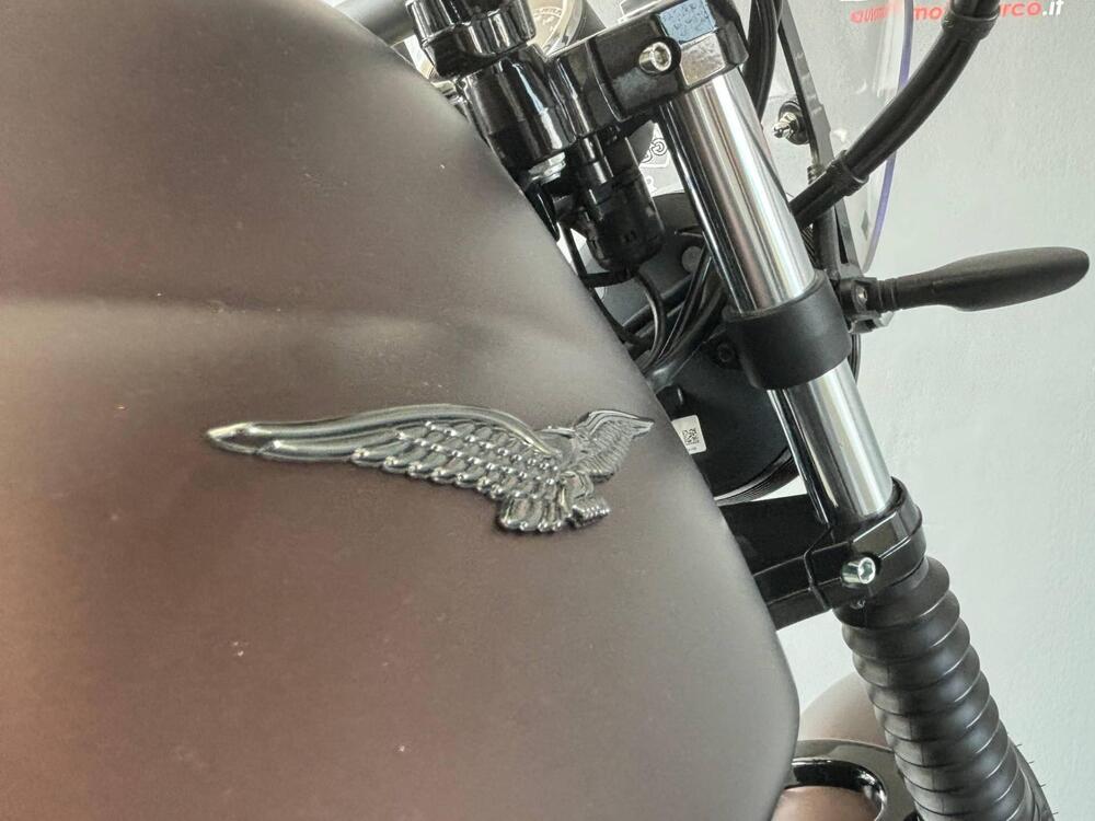 Moto Guzzi V7 III Stone Night Pack (2019 - 20) (10)