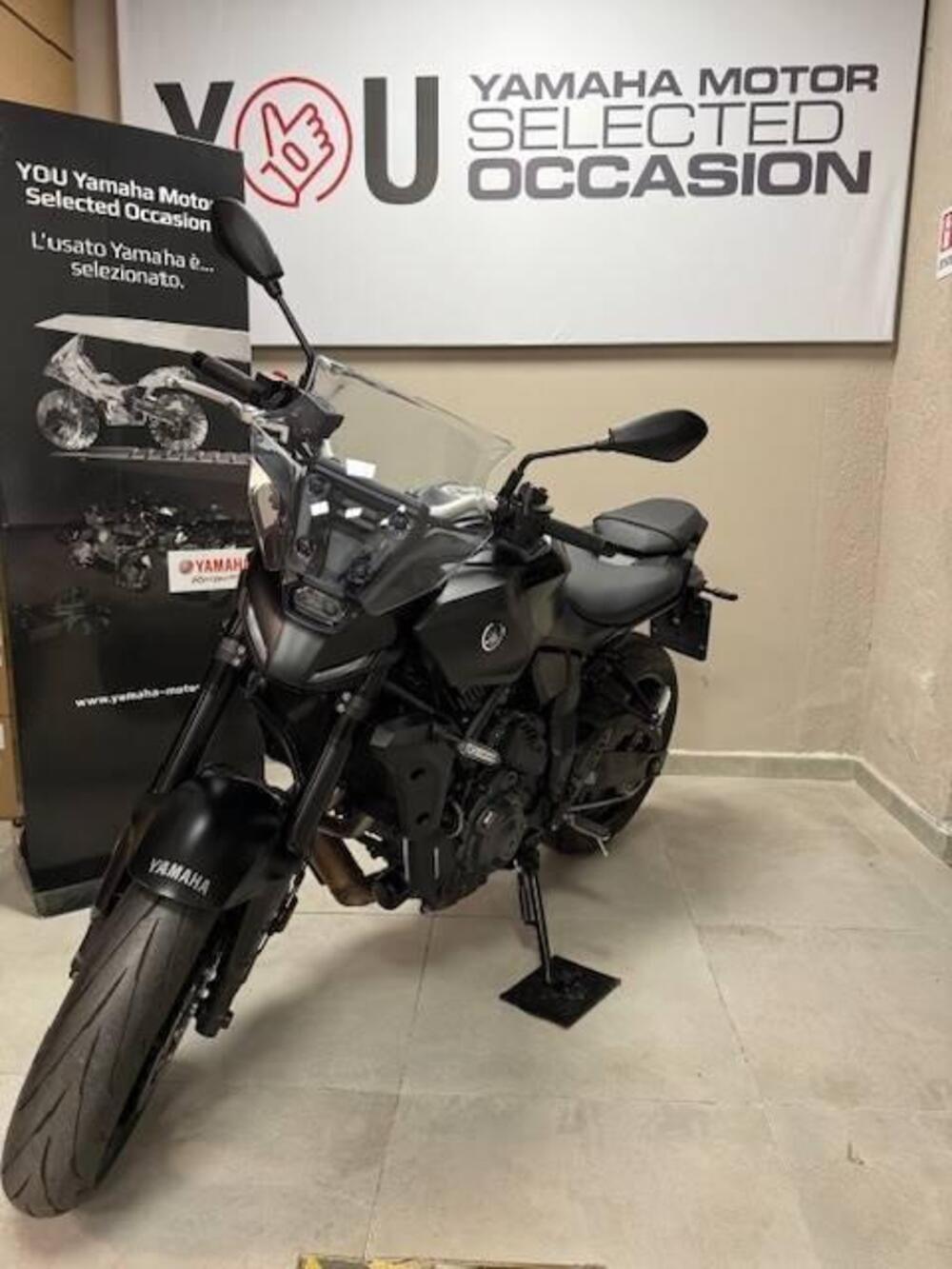 Yamaha MT-07 Y-AMT (2025 - 26) (3)