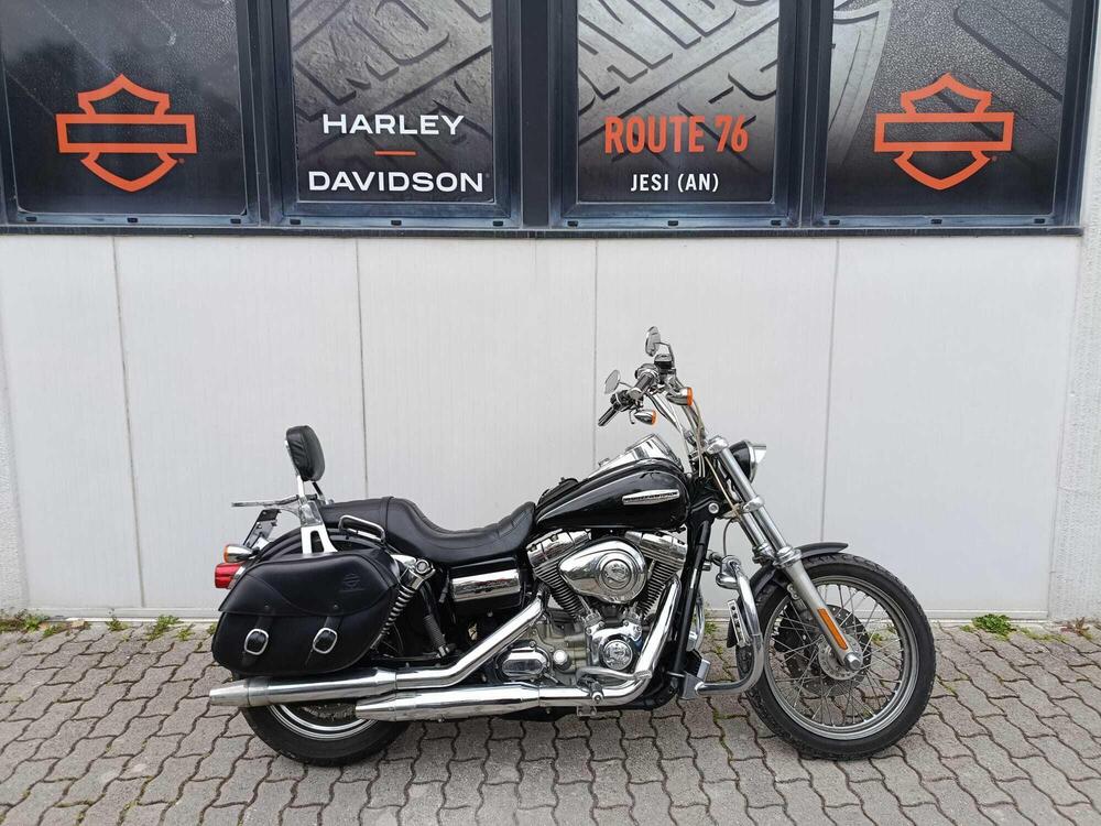 Harley-Davidson 1584 Super Glide Custom (2008 - 13) - FXDC