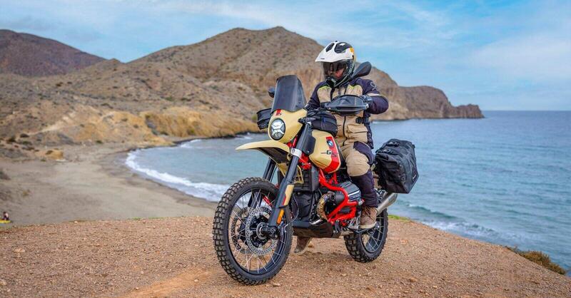 Wunderlich: una difesa intelligente per il radiatore dell&rsquo;olio della BMW R 12 G/S