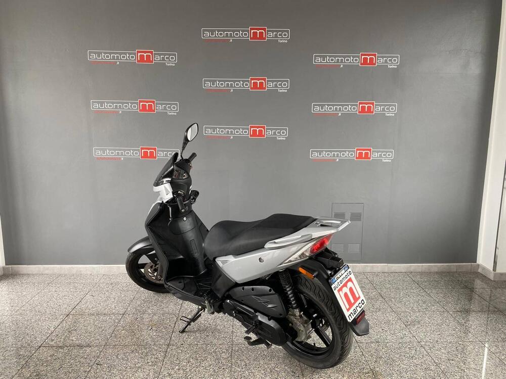 Kymco Agility 150 R16 (6)