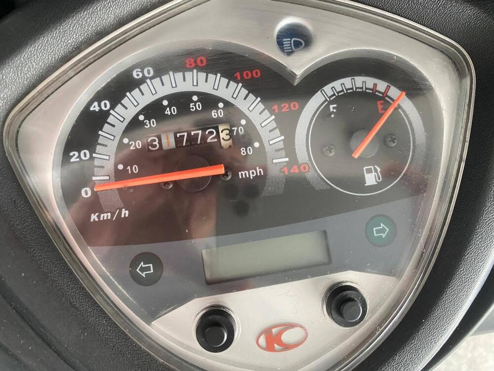 Kymco Agility 150 R16 (7)