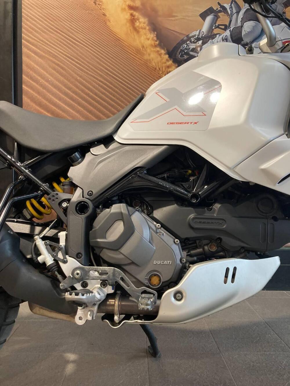 Ducati DesertX (2022 - 25) (3)