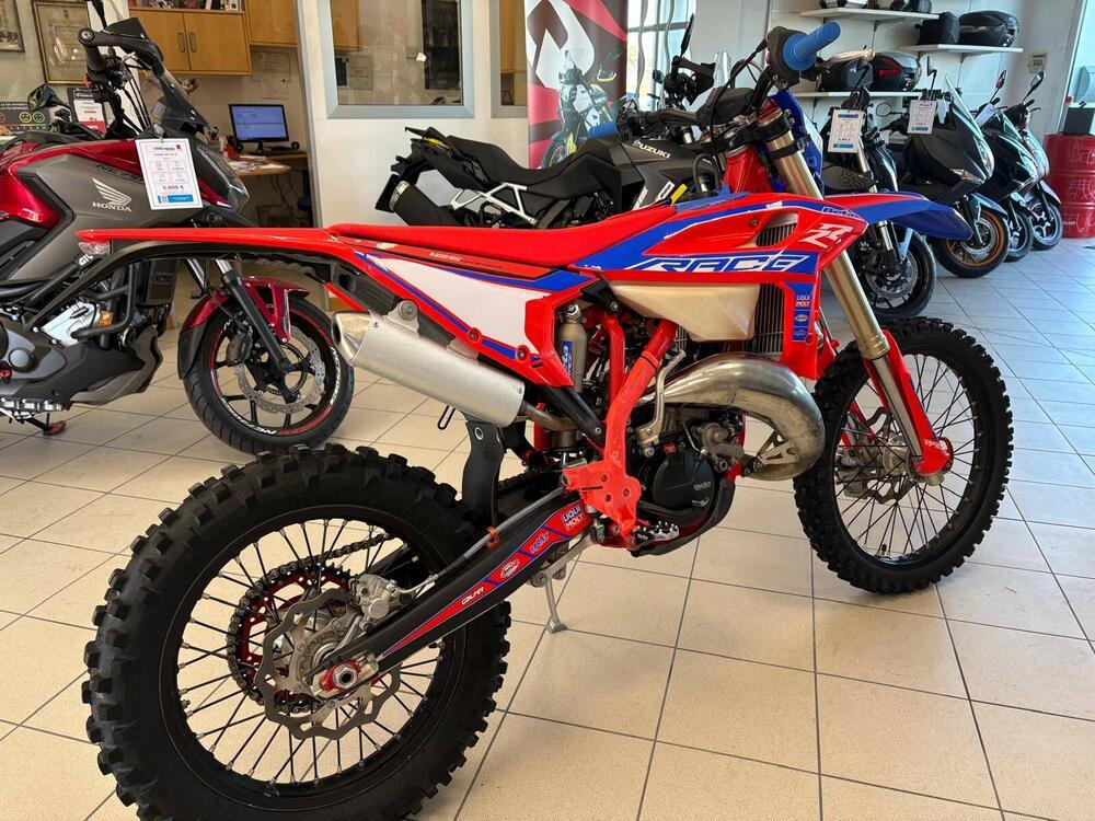 Betamotor RR 125 2T Enduro Race (2025) (3)