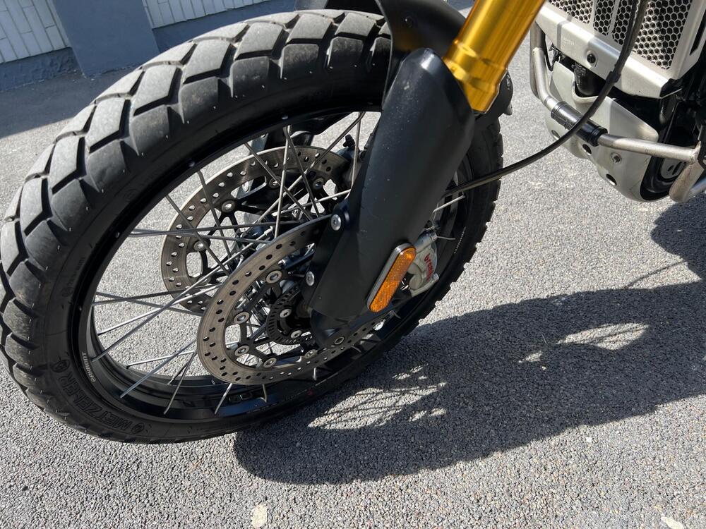 Triumph Scrambler 1200 XE (2019 - 20) (19)