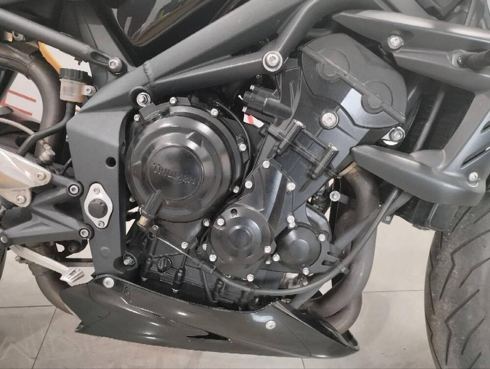 Triumph Street Triple R (2009 - 12) (7)