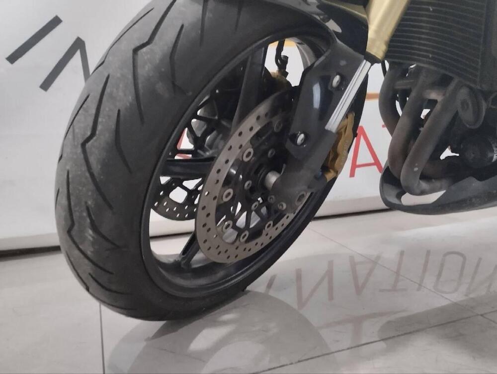 Triumph Street Triple R (2009 - 12) (9)