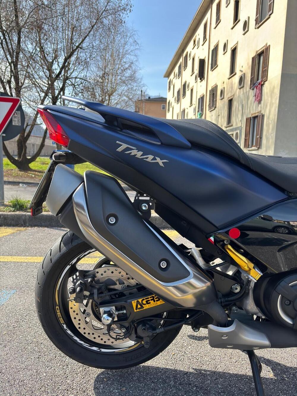 Yamaha T-Max 530 DX (2017 - 19) (2)