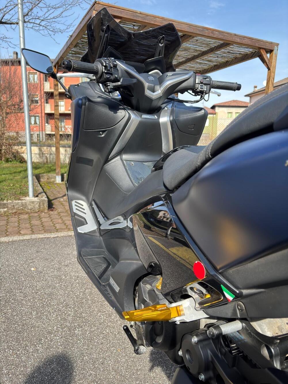 Yamaha T-Max 530 DX (2017 - 19) (5)
