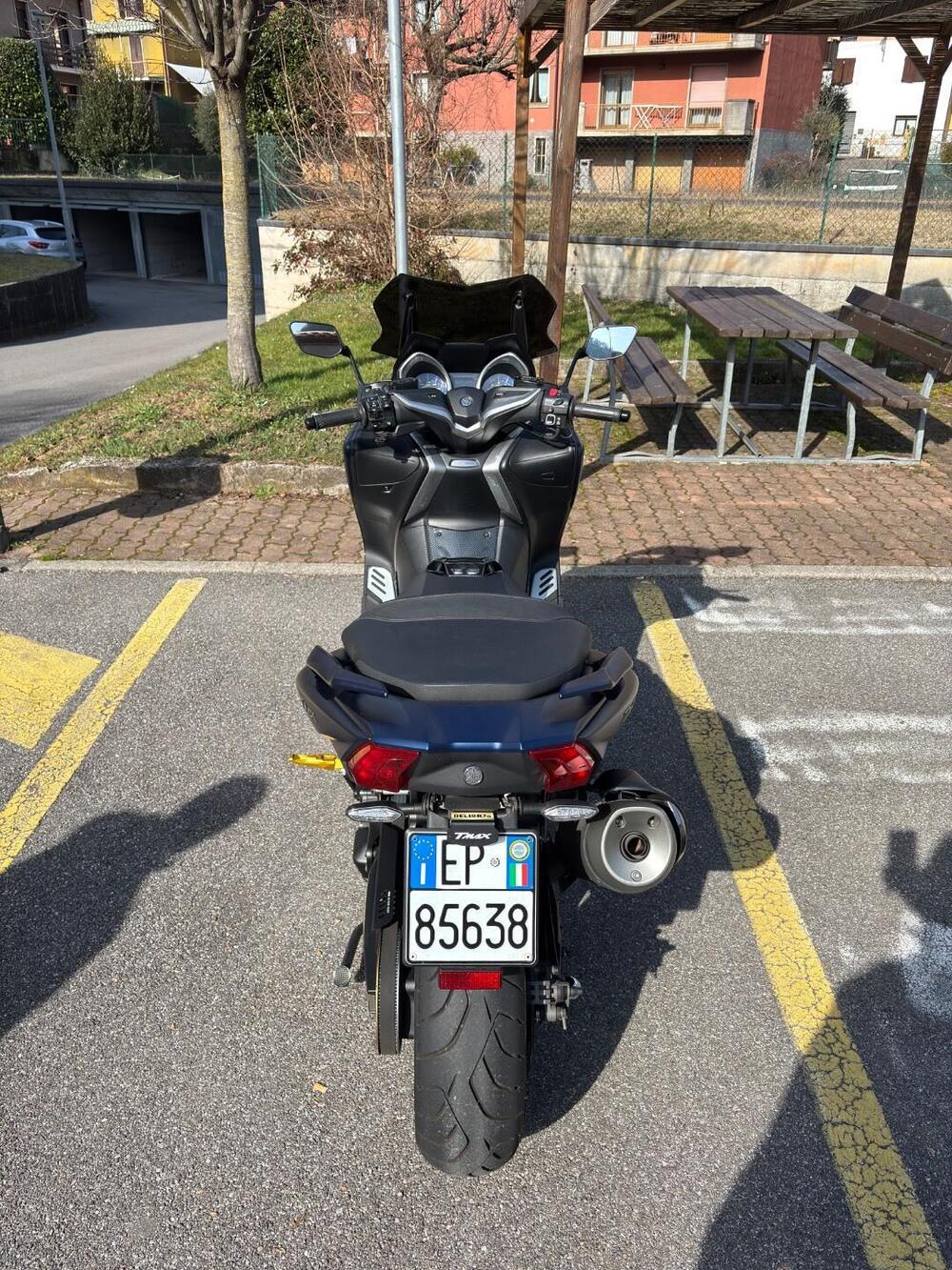 Yamaha T-Max 530 DX (2017 - 19) (11)