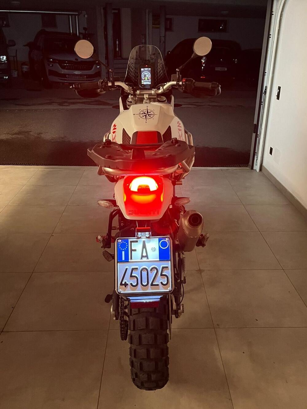 Ducati DesertX (2022 - 25) (4)