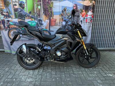 Keeway Motor RKF 125 (2025 - 26) usata