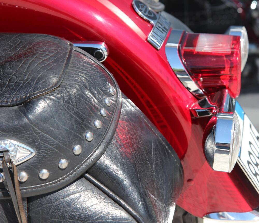 Harley-Davidson 1584 Heritage Classic (2008 - 10) - FLSTC (17)