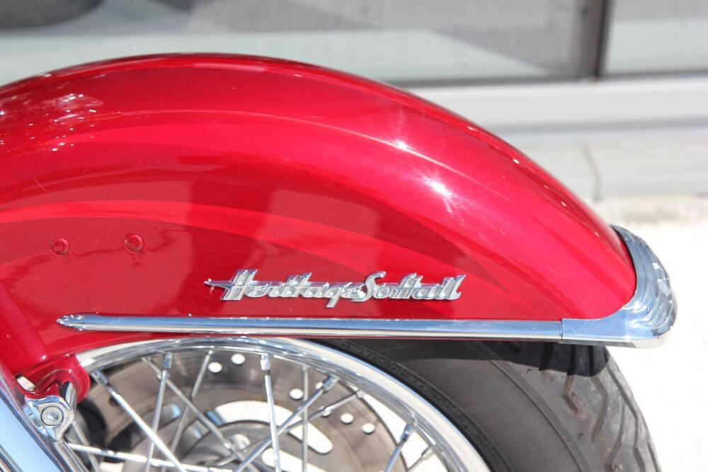 Harley-Davidson 1584 Heritage Classic (2008 - 10) - FLSTC (13)